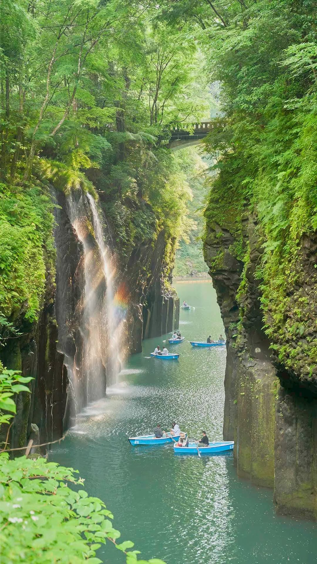 7 Attractions in Japan