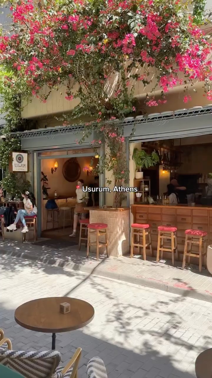 Athens Brunch Spot Offers Cozy Atmosphere