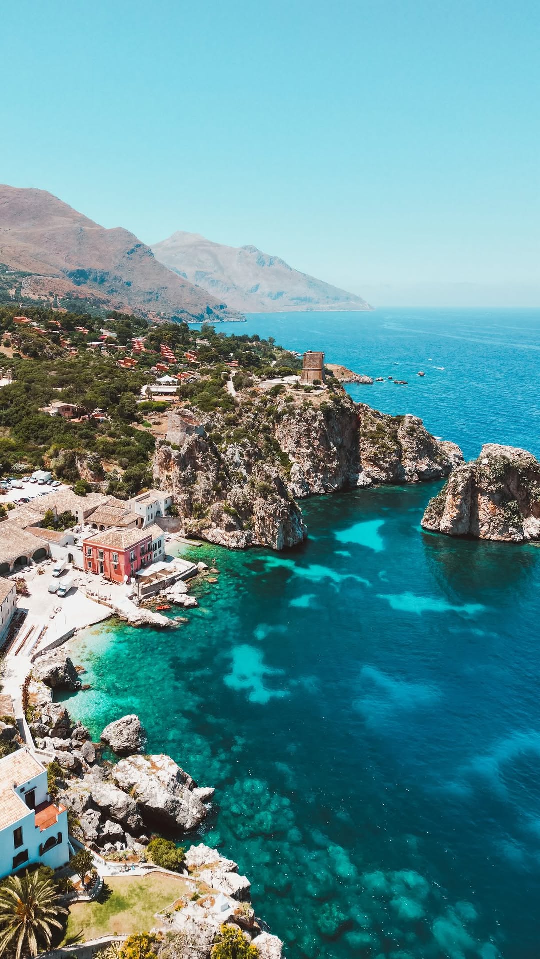 9 Attractions