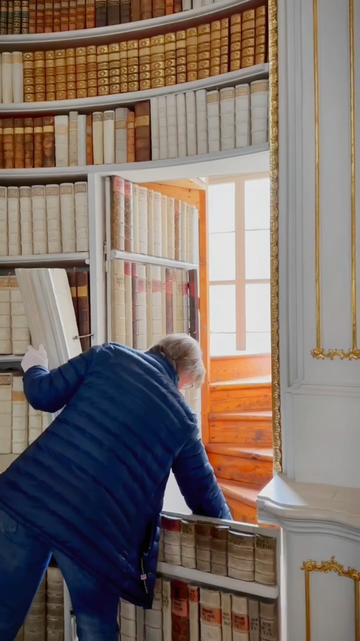 Admont Abbey Library's Baroque Architecture
