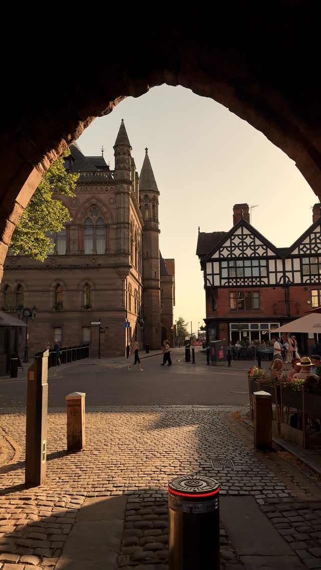 8 Attractions in England