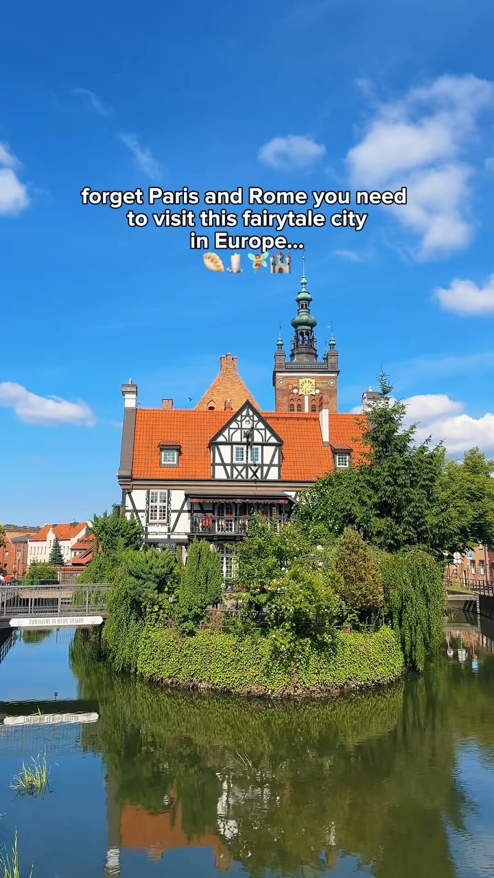 Explore Historic Gdańsk's Top Attractions