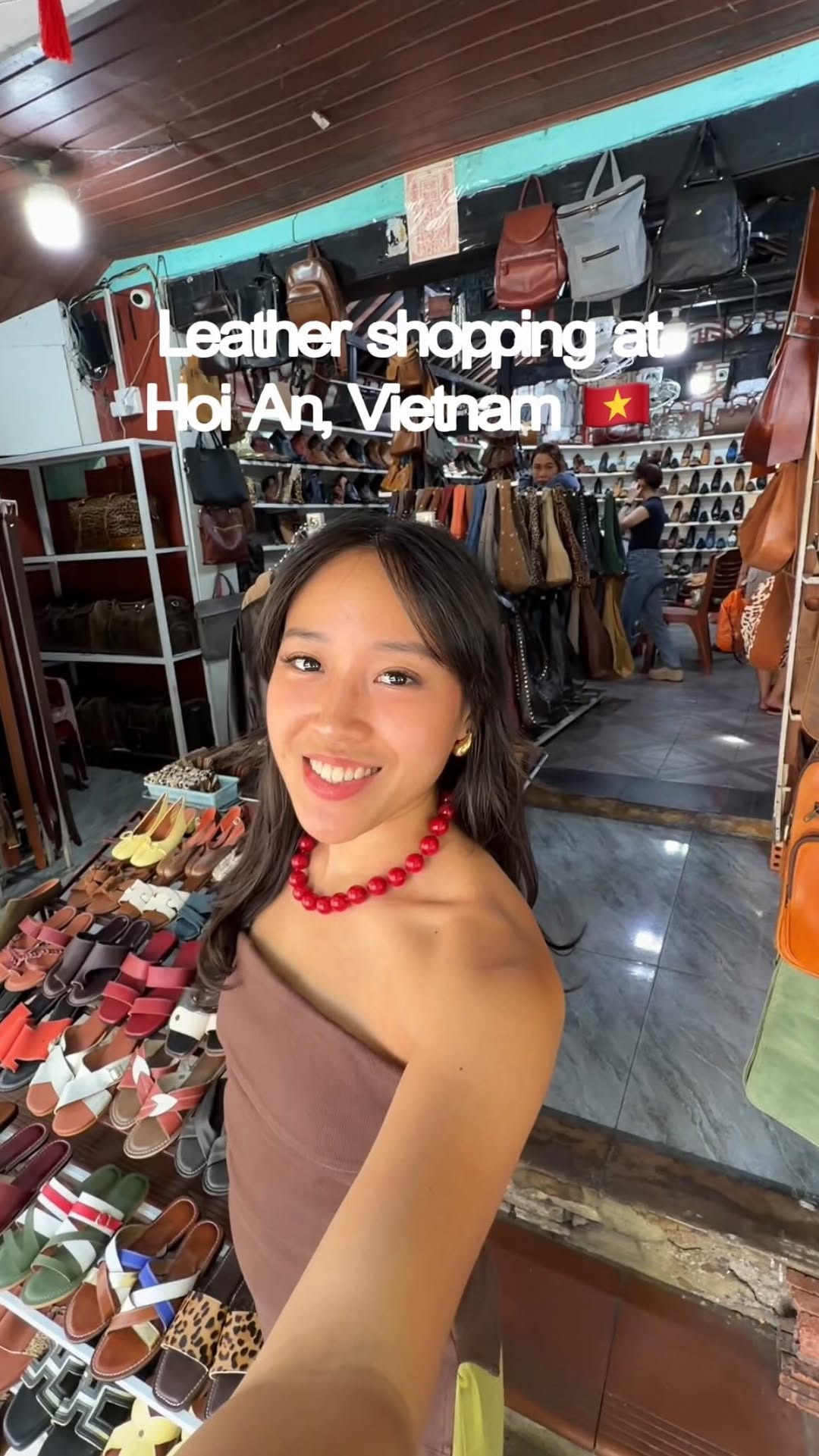 Hoi An Leather Shops Offer Custom Goods