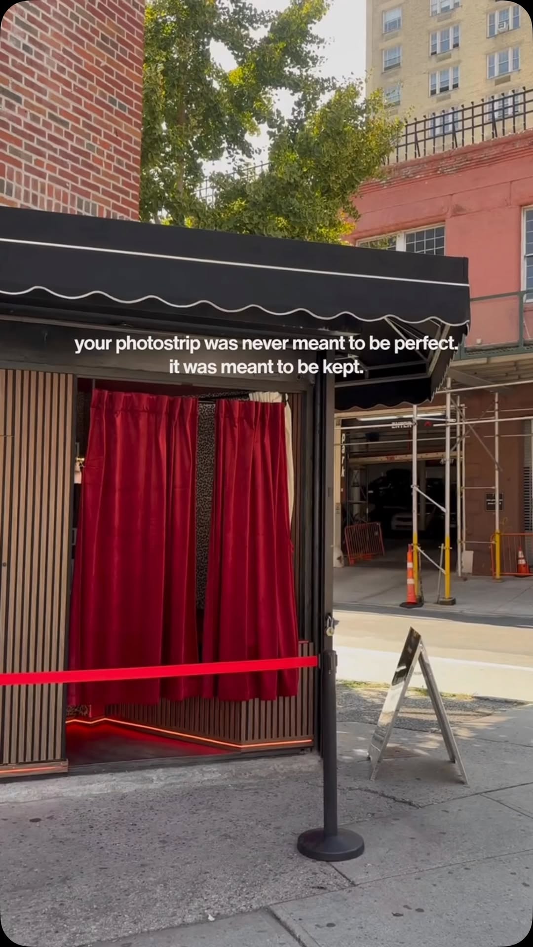 Memento Photo Booth Studio Offers Keepsake Strips