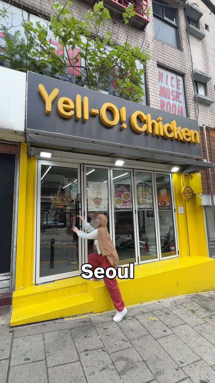 Muslim-Friendly Fried Chicken Near Seoul Central Mosque