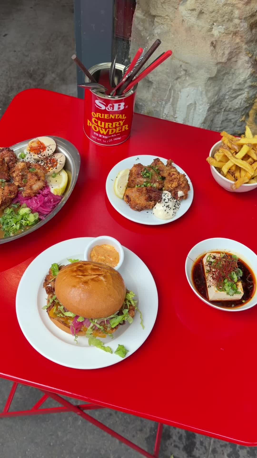 Parisian Spot for Nakatsu Karaage Chicken