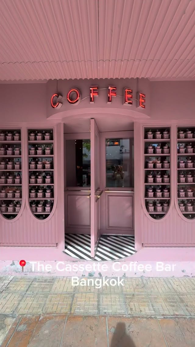 2 Cafes in Thailand