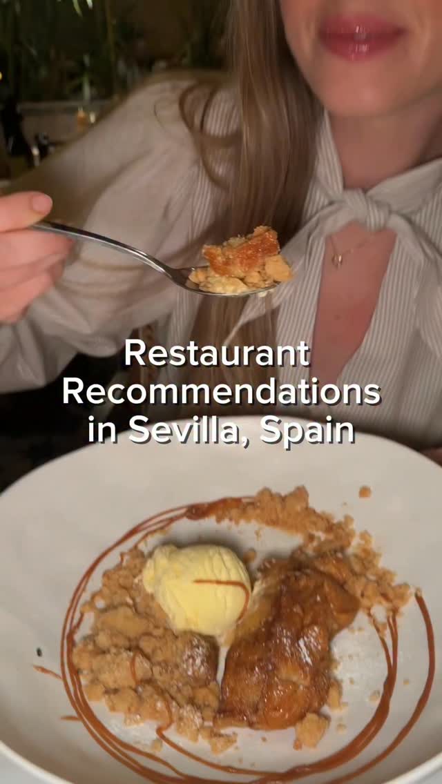 Sevilla's Beautiful Jungle-Themed Slow Bar