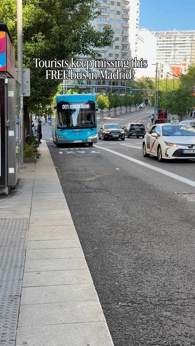 Free Madrid Bus Circulates City Center
