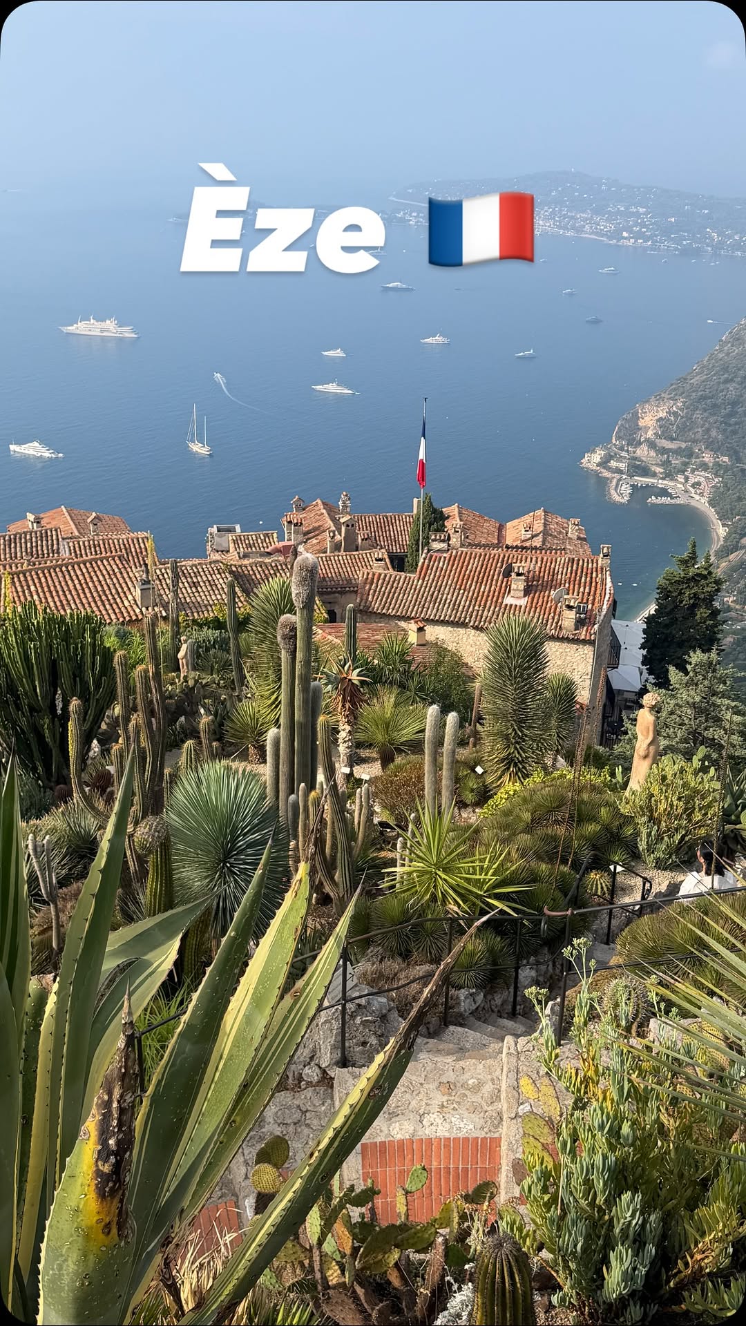 4 Places in Èze