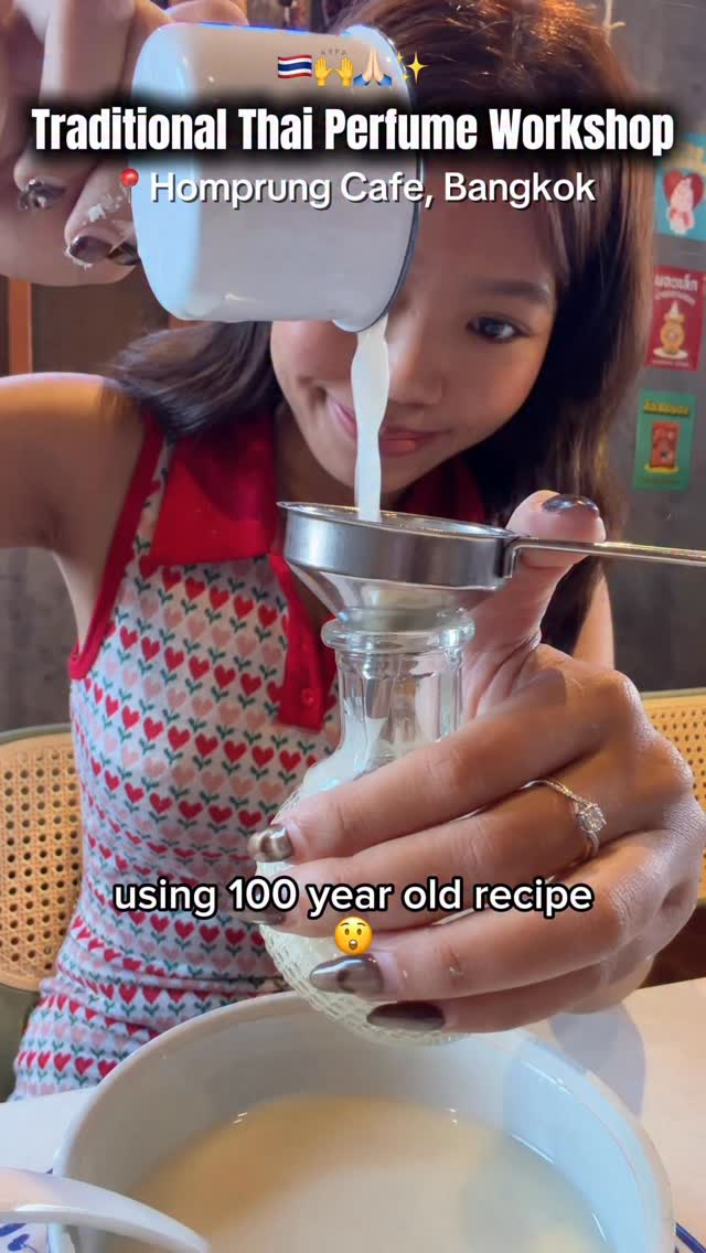Thai Perfume Workshop Using Traditional Scenting Technique