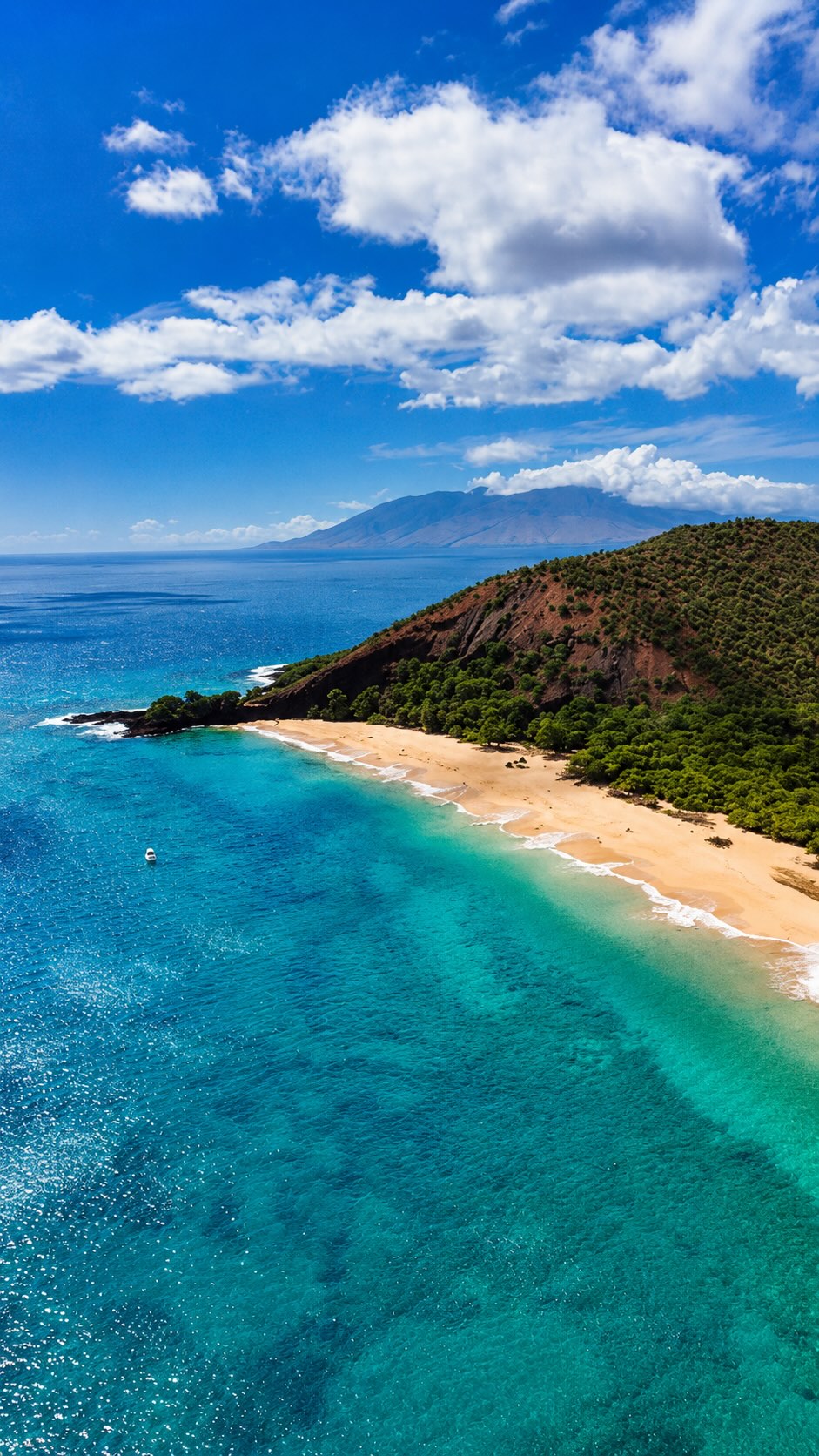 Maui's Top Natural Wonders and Eateries