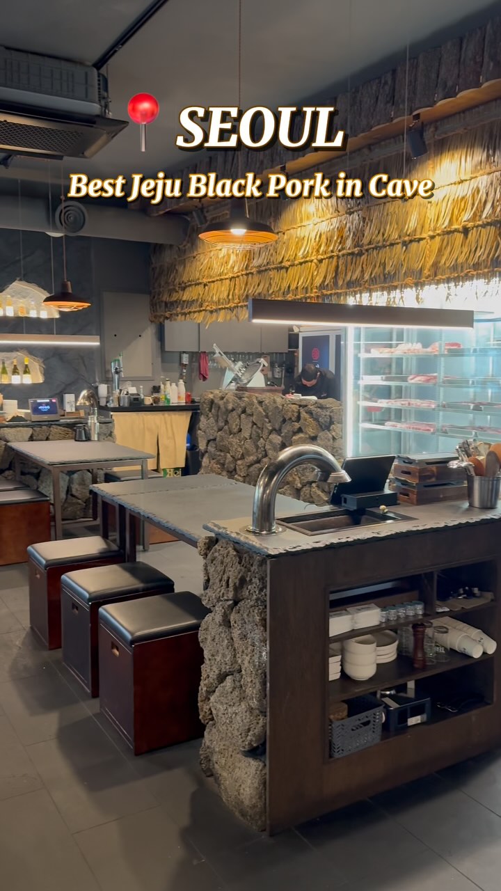 Jeju Black Pork BBQ Experience in Seoul