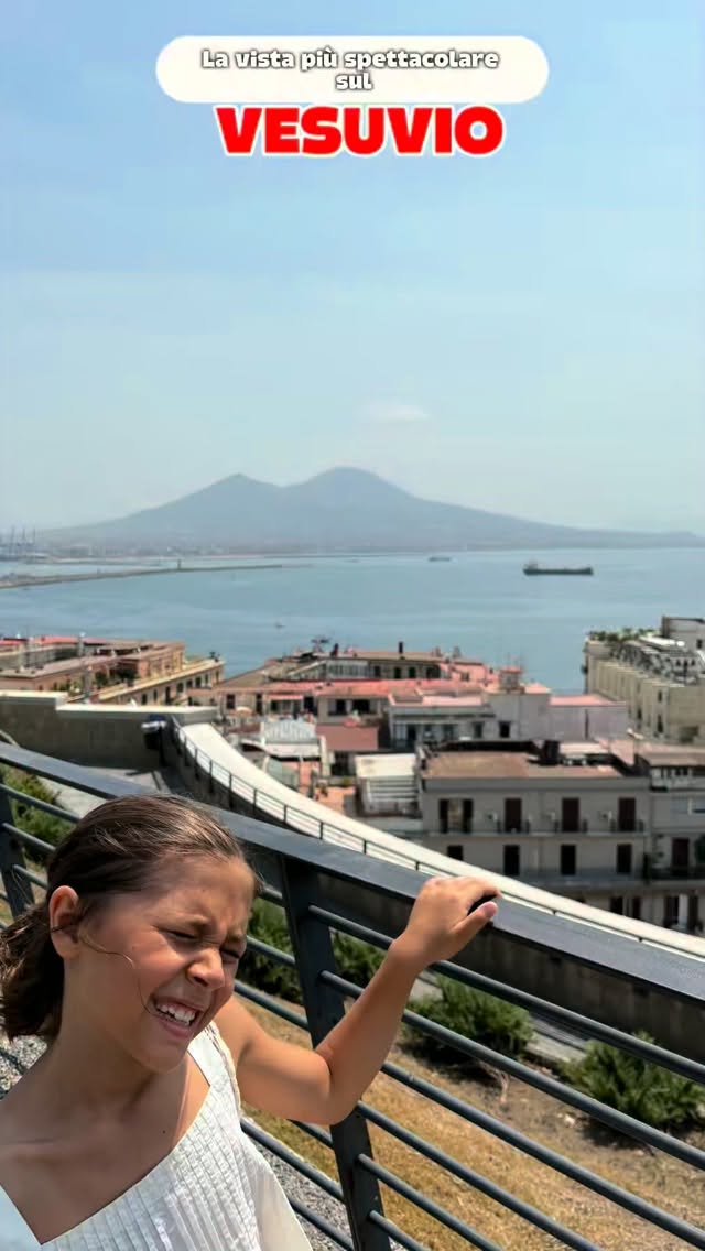Naples Attractions With Vesuvius Views
