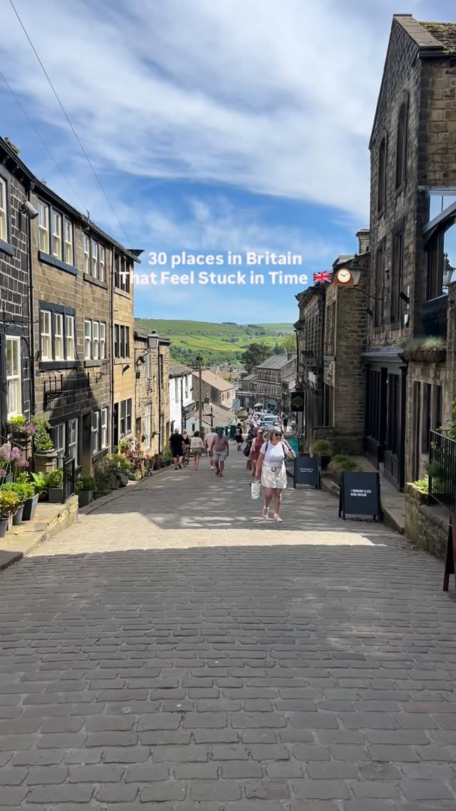 30 Places in England