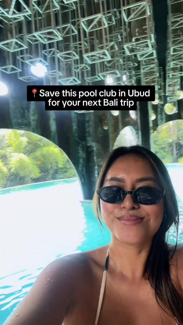 Ubud's Tranquil Infinity Pool Club
