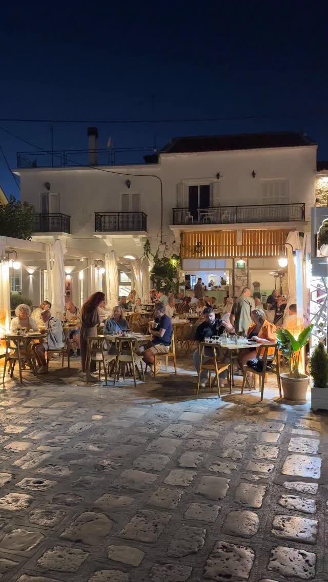 3 Places in Greece