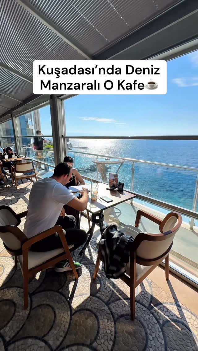 Kuşadası Hotel Cafe With Stunning Sea Views
