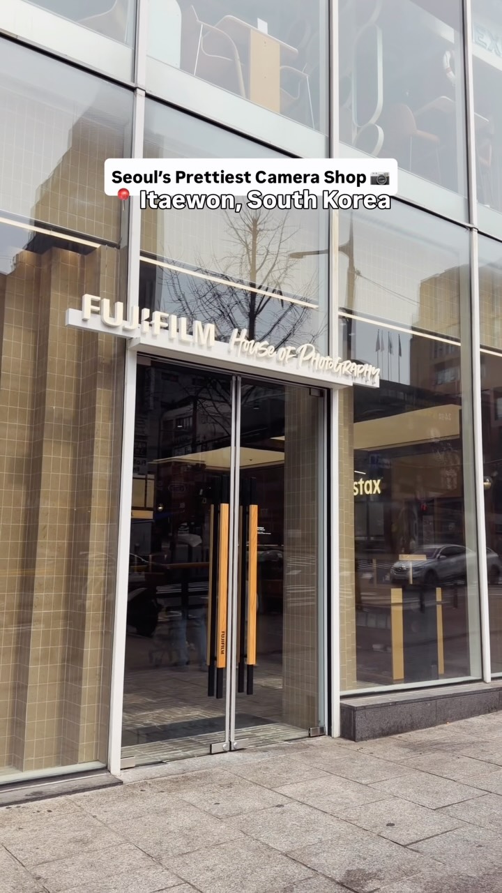 Seoul's Fujifilm House of Photography Showcase