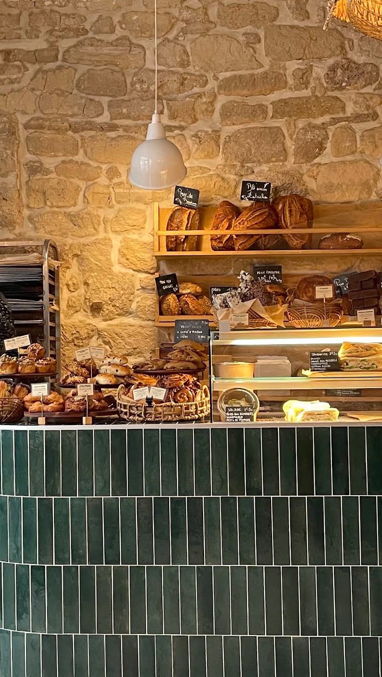 5 Cafes in Paris