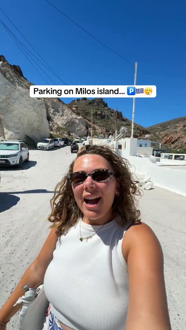 Milos Parking Lots: Avoid Roadside Obstructions