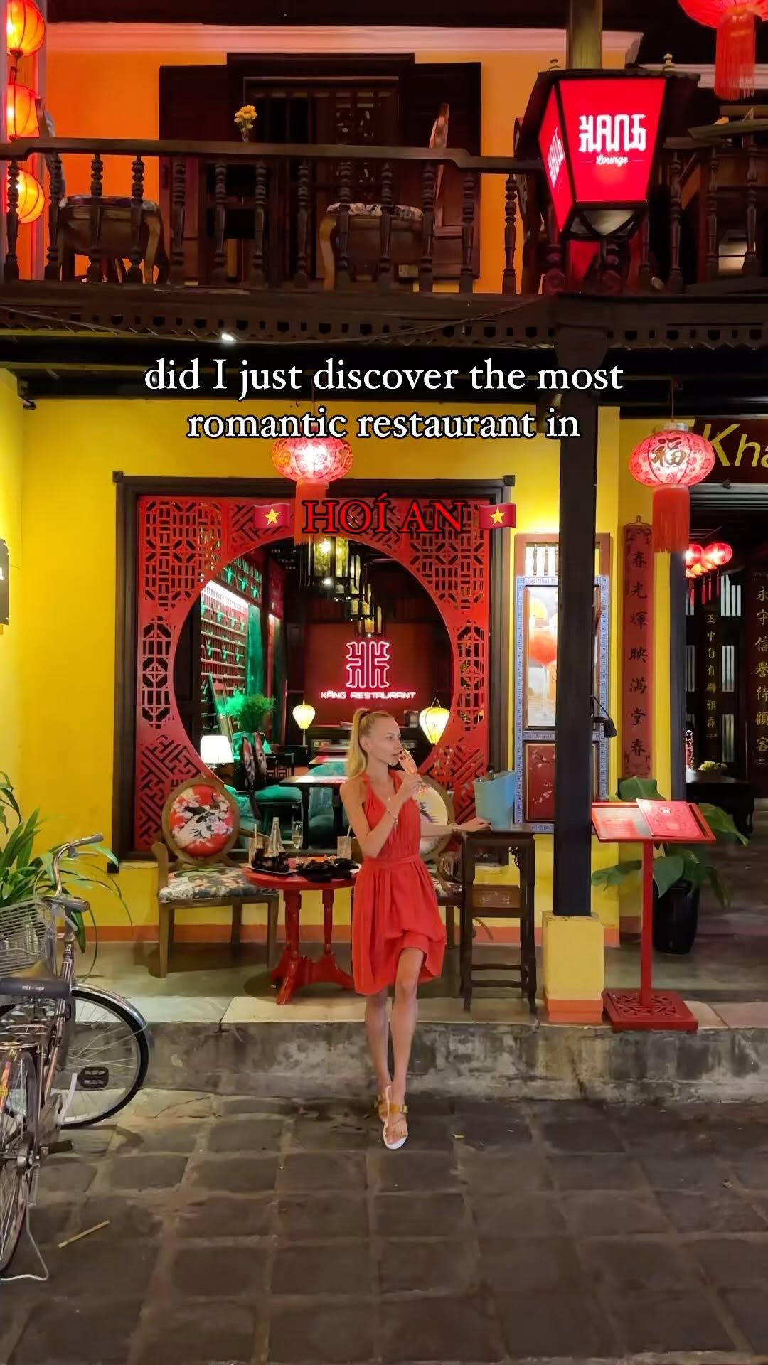 Historic Hoi An Restaurant Offers Romantic Ambiance