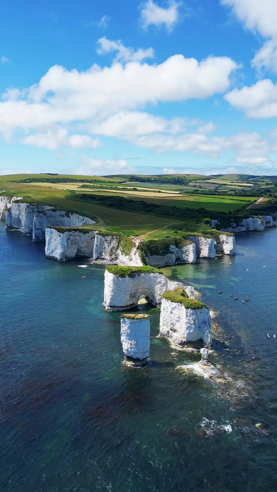 11 Attractions in England