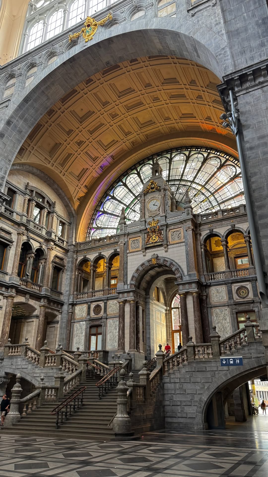 1 Places in Antwerpen