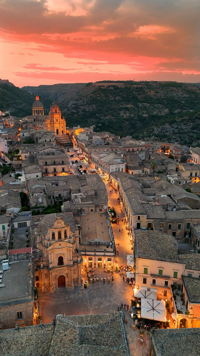Ragusa Ibla's Ancient Charm and Baroque Grandeur