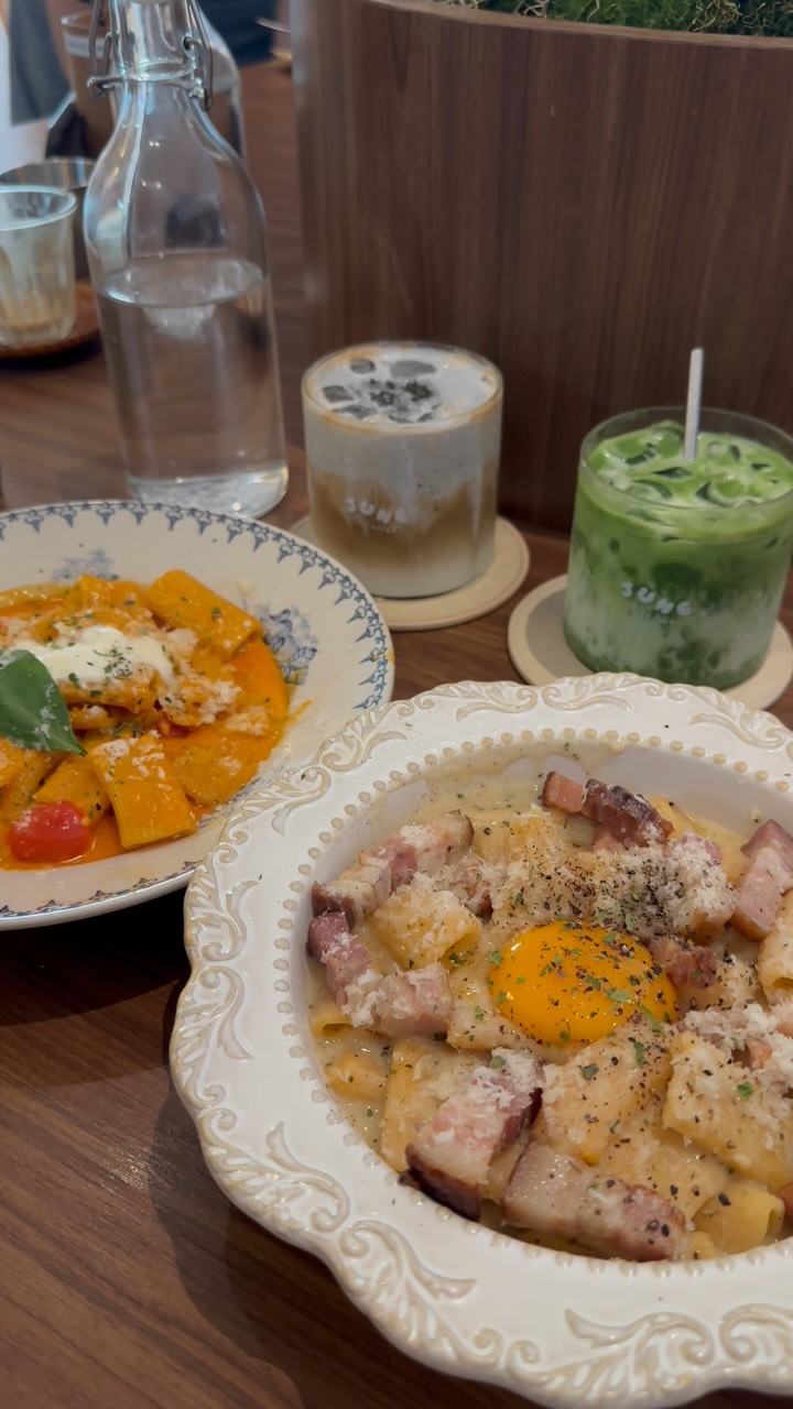 1 Cafes in Singapore