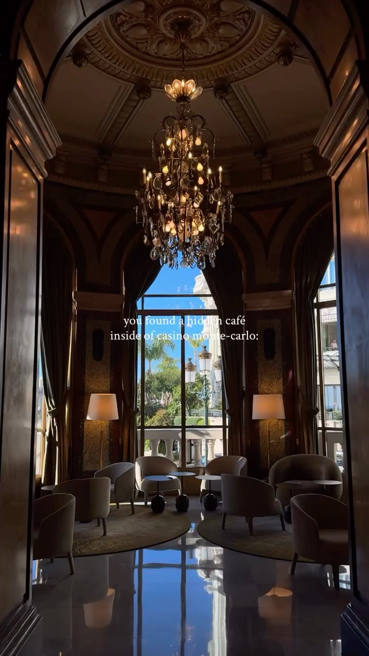 Monte-Carlo Cafes Known For Spectacular Pastries