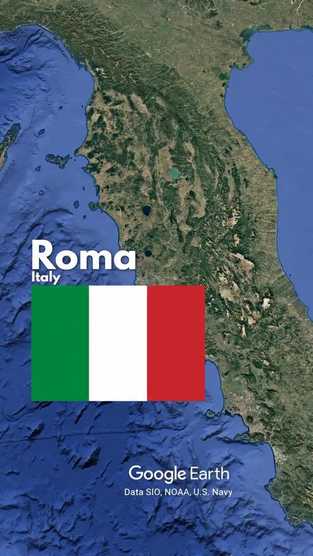 Iconic Roman Landmarks and Vibrant Piazzas
