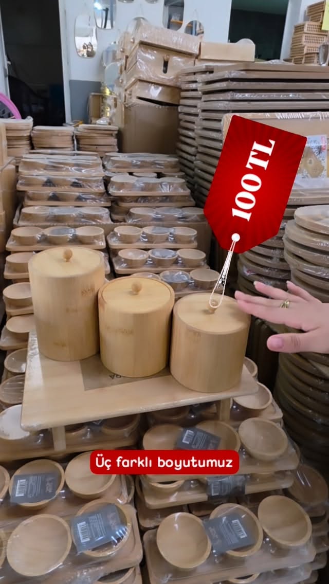 Kuşadası's Bargain Fair Features Bamboo Kitchenware