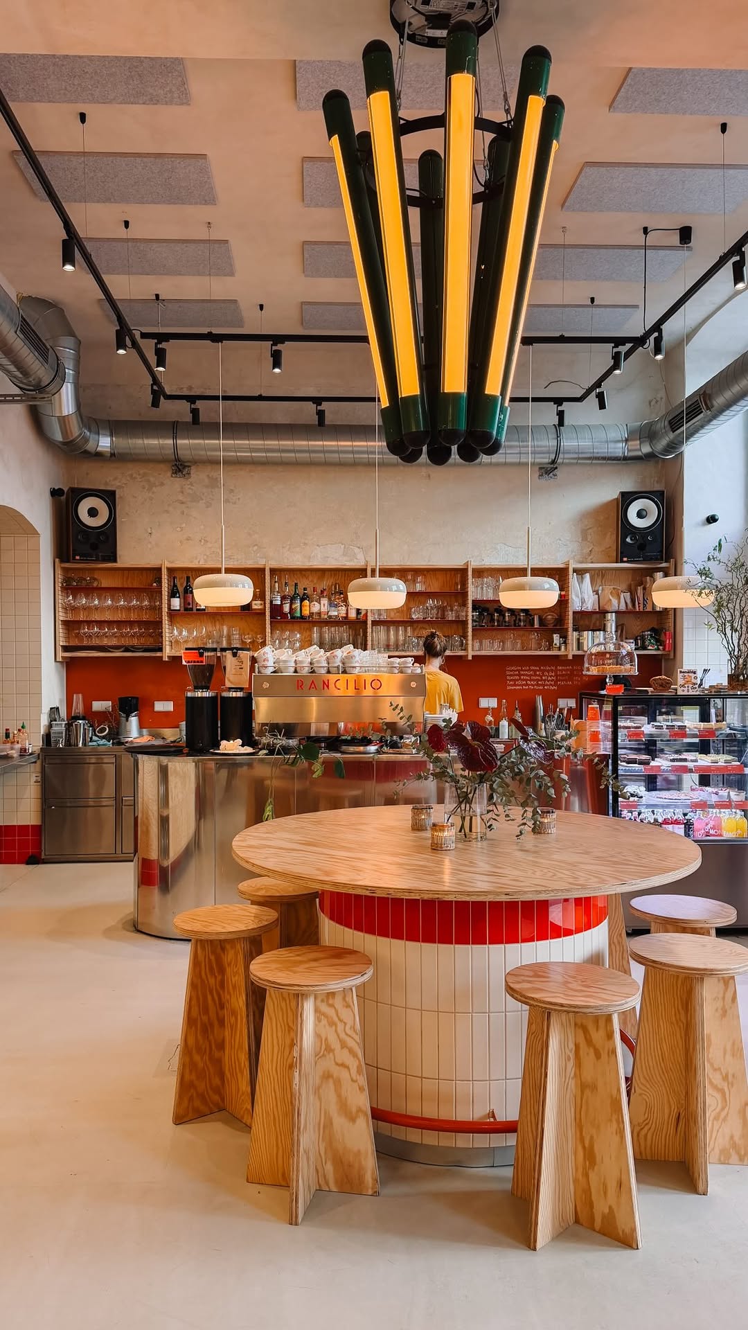 Salzi: Vienna's All-Day Cafe and Bar