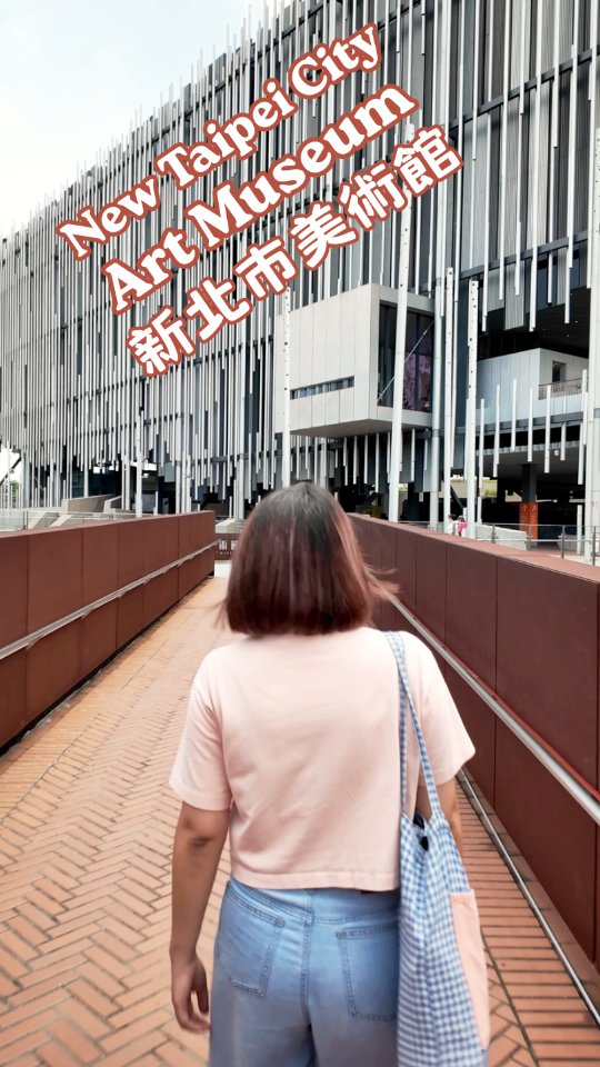 Art Museum, Ceramics Street, and Museums