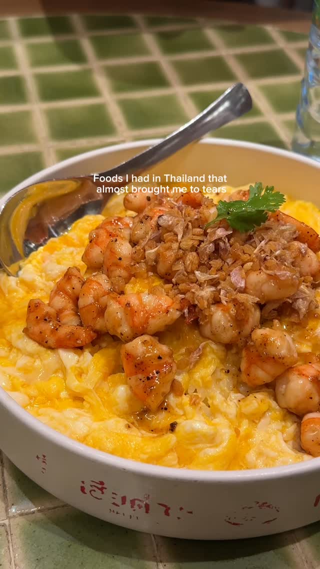 Thai Food Tour Featuring Pad Thai and More
