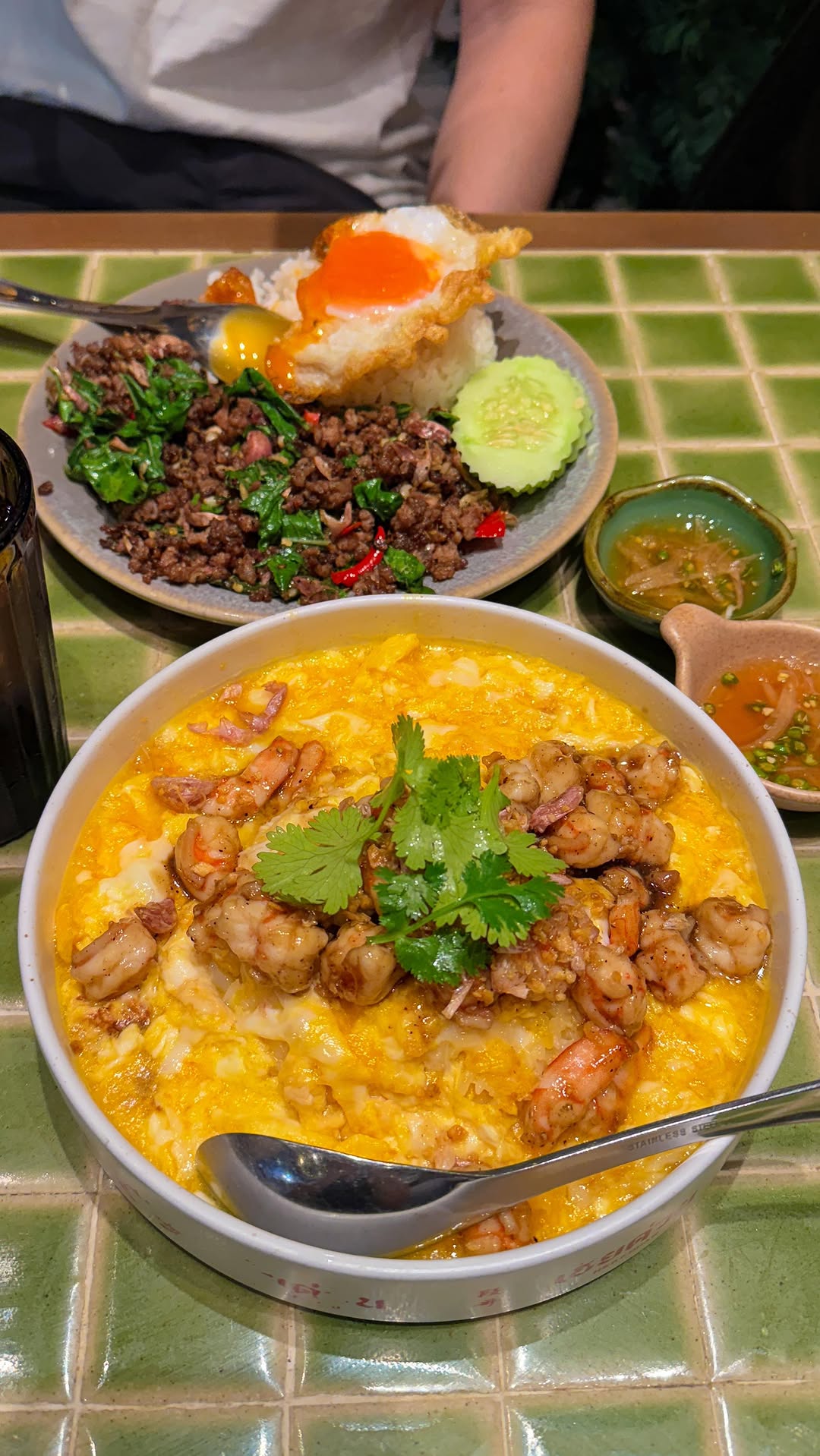 Top Banthat Thong Food Spots in Bangkok