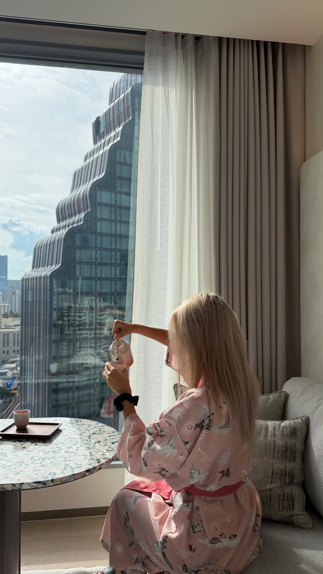 Bangkok's Kromo Hotel and Phrom Phong Area