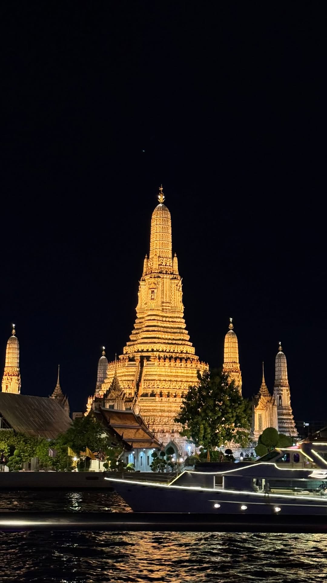 4 Shops in Thailand
