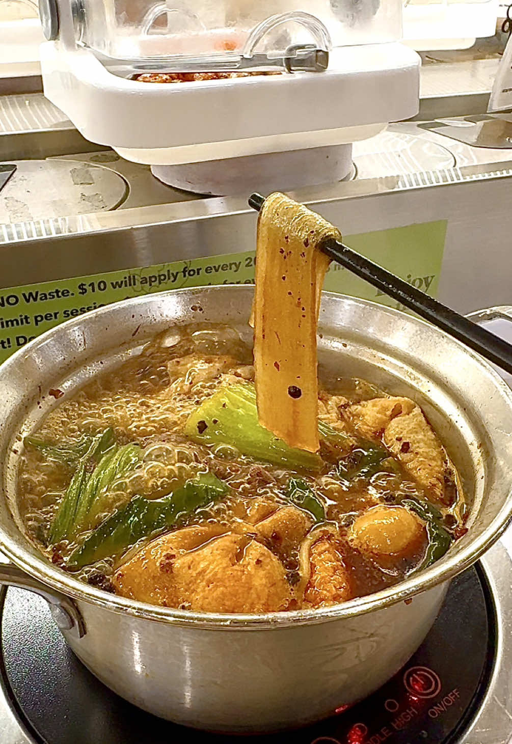 Melbourne Hotpot Train Buffet Experience