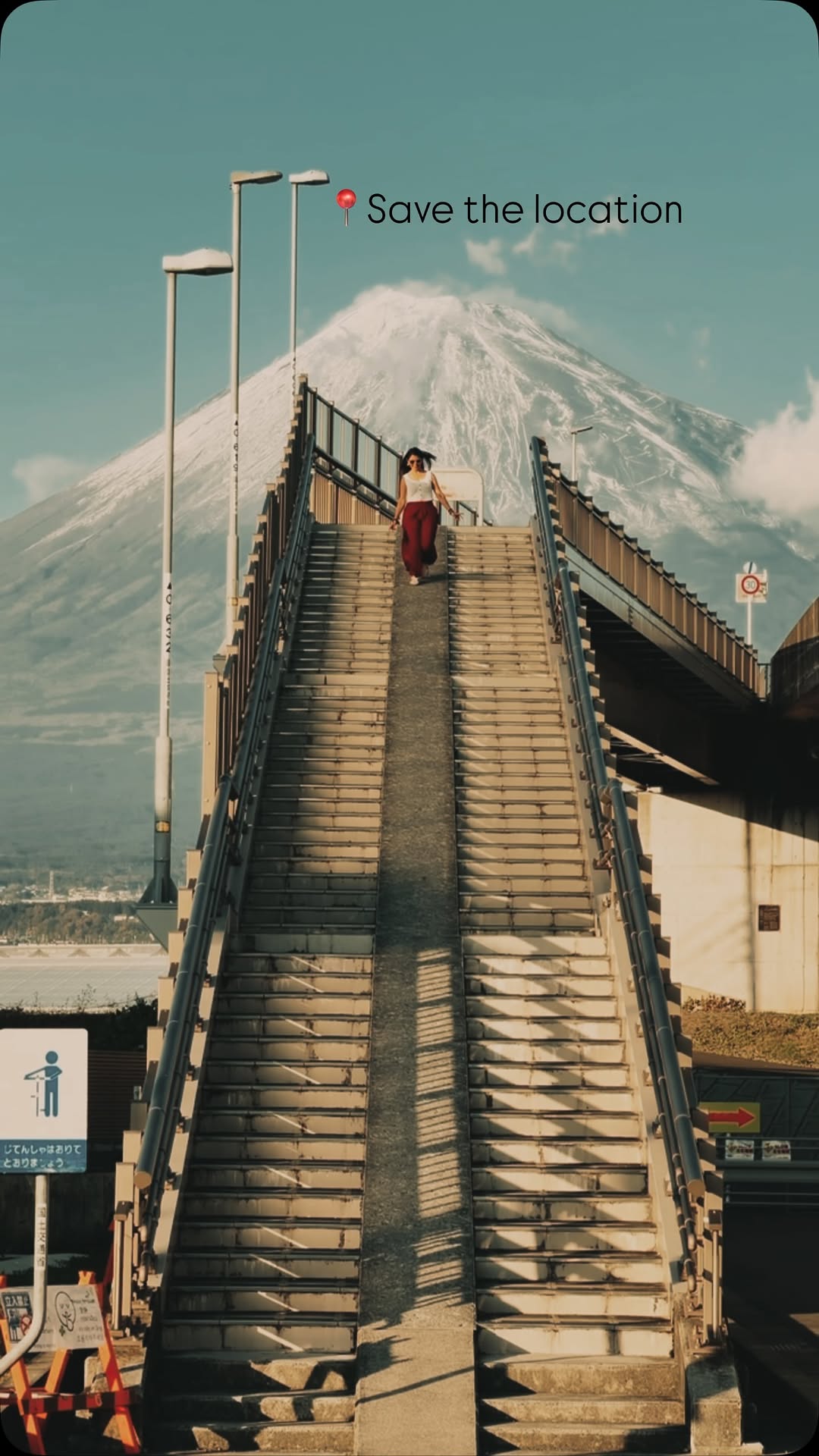 2 Landmarks in Fuji