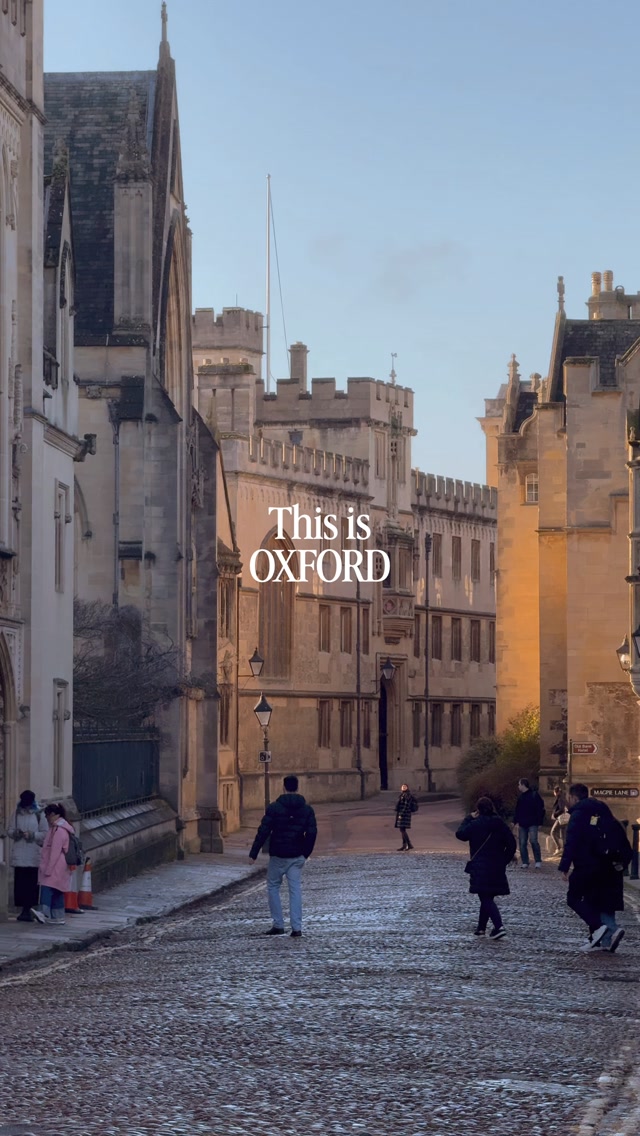 Explore Historic Oxford and Its Famous University Colleges