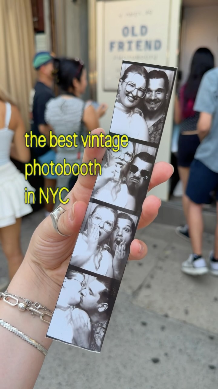 NYC's Best Vintage Photobooth