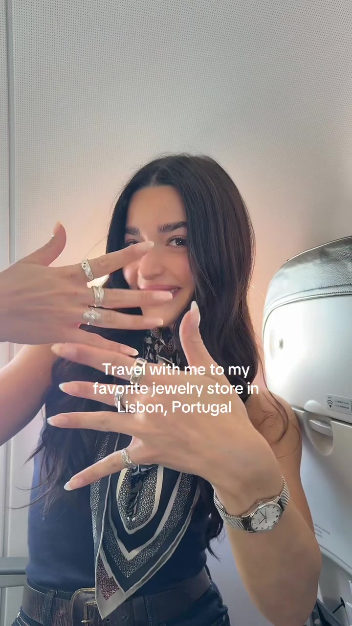 Lisbon's Favorite Handmade Jewelry Store