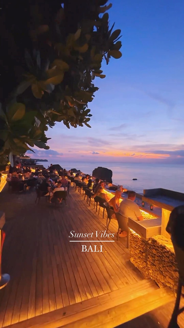 1 Bars in Bali
