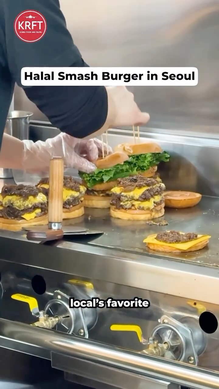 Halal Smash Burger Spot in Seoul