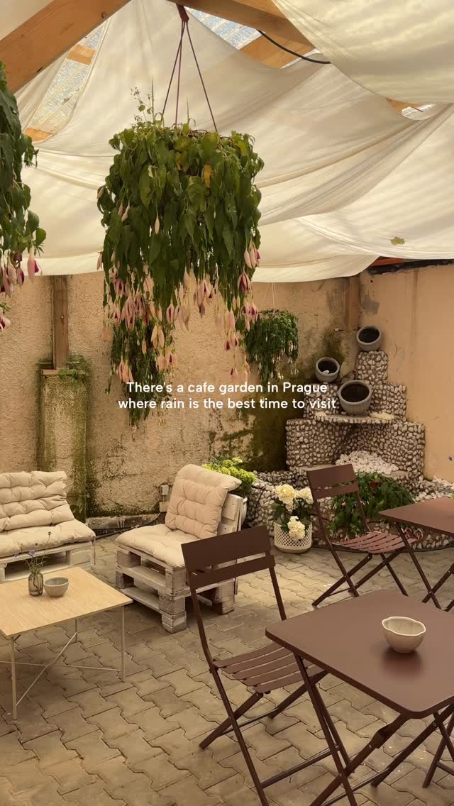Anwi Cafe: Prague's Cozy Hidden Garden Retreat