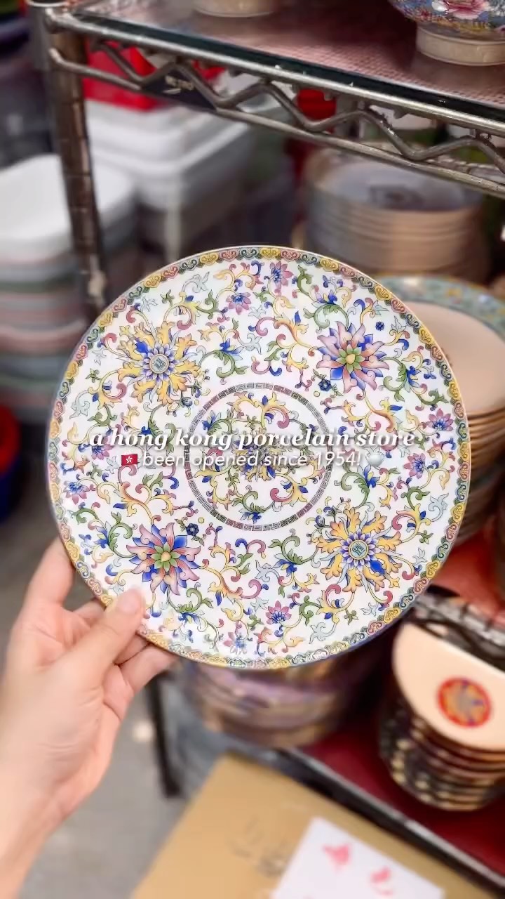 Hong Kong Porcelain Souvenir Shop