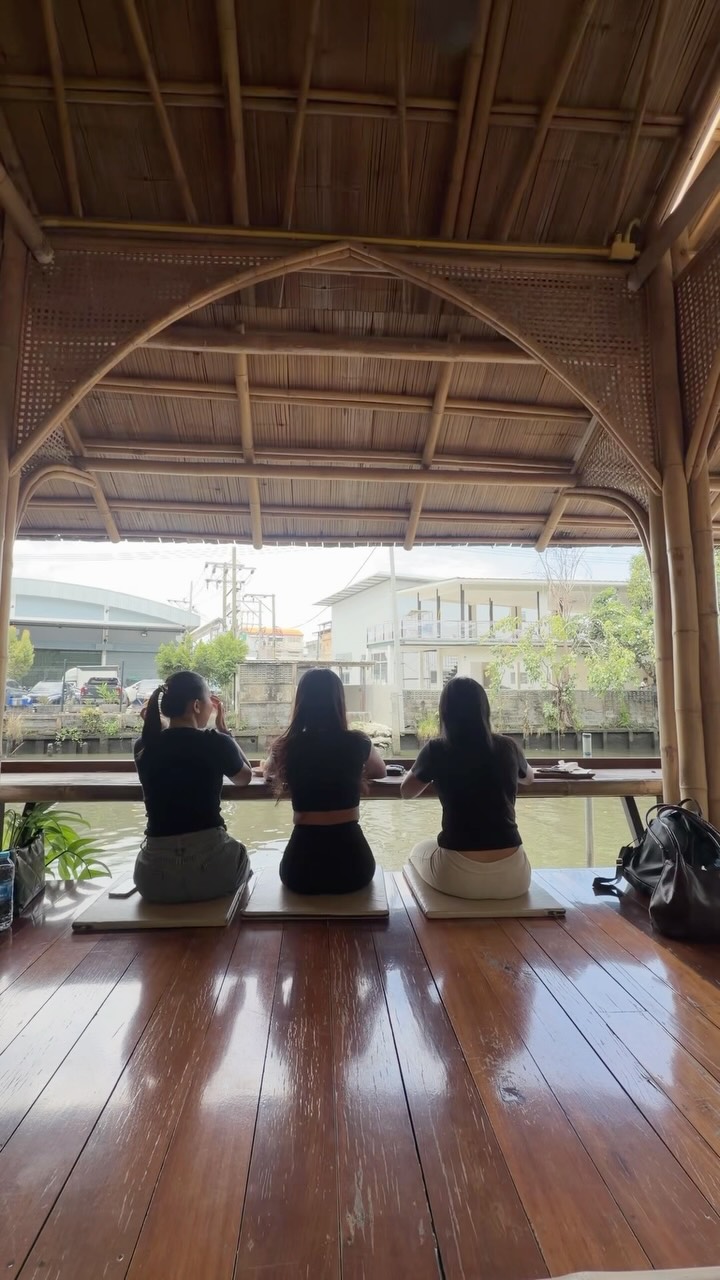 1 Cafes in Krung Thep Maha Nakhon