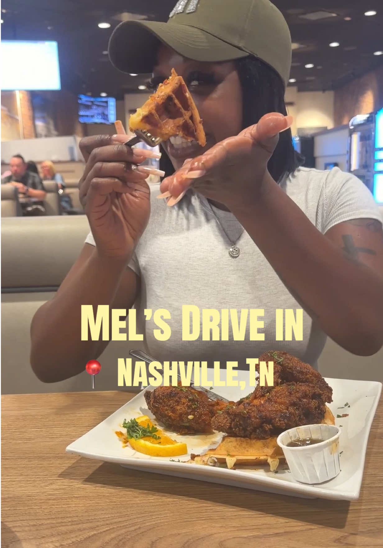 Mel's Drive-In Nashville's Nostalgic Experience